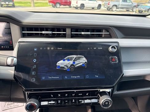 New 2027 Chevrolet Bolt LT w/ Comfort Package FWD image 26