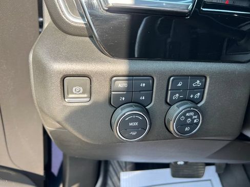 Certified 2023 Chevrolet Silverado 1500 High Country w/ LPO, Dark Essentials Package AWD/4WD image 28