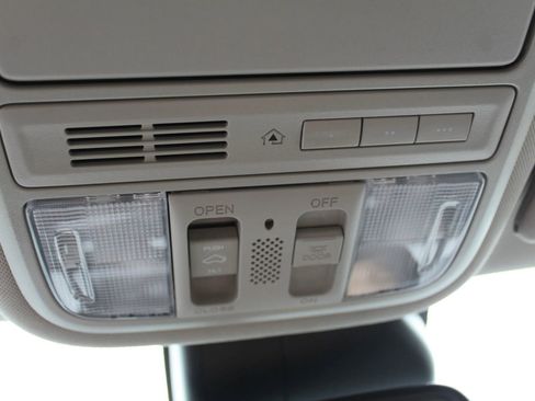 Used 2015 Honda Odyssey EX-L image 28