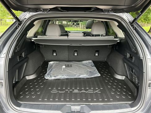 Certified 2025 Subaru Outback Premium AWD/4WD image 27