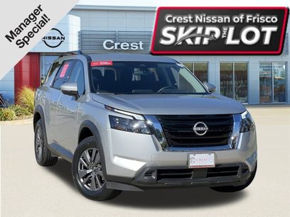 Certified 2024 Nissan Pathfinder SV