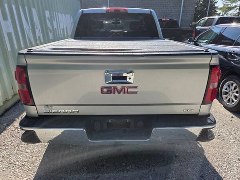 Used 2015 GMC Sierra 1500 SLT w/ SLT Crew Cab Value Package AWD/4WD image 6