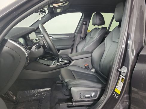 Used 2021 BMW X3 M40i w/ Premium Package image 9
