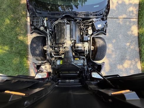 Used 1993 Chevrolet Corvette Convertible RWD image 77