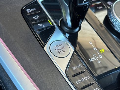 Used 2022 BMW X5 xDrive40i w/ Climate Comfort Package image 25