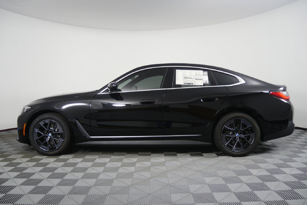 Used 2026 BMW i4 eDrive40 w/ Premium Package RWD image 7