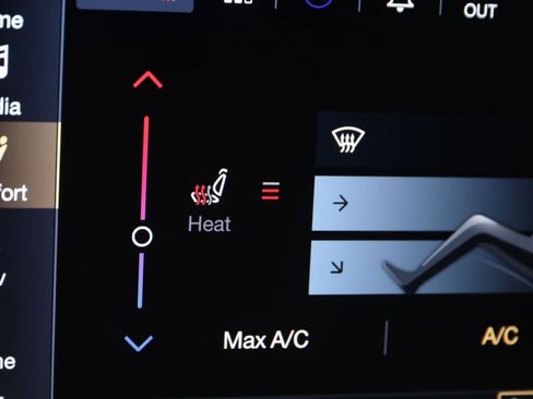 Used 2022 Maserati MC20 Coupe image 12