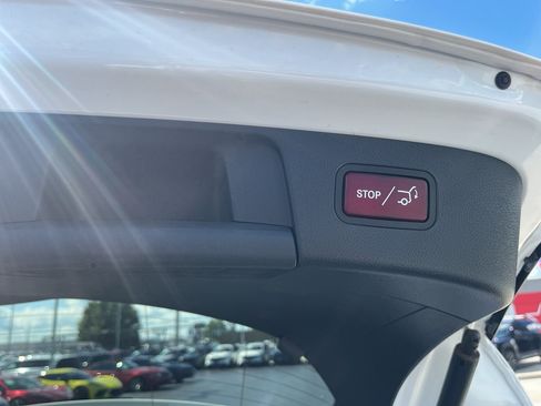 Used 2020 Mercedes-Benz GLA 250 4MATIC image 41