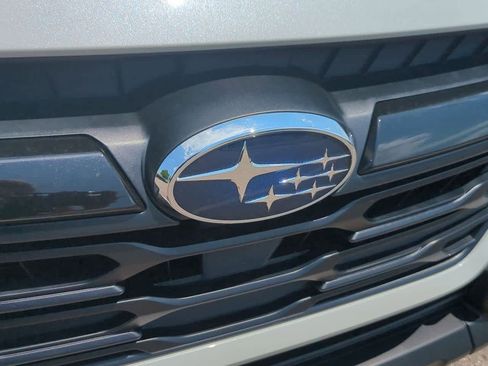 Used 2025 Subaru Outback Onyx Edition image 11