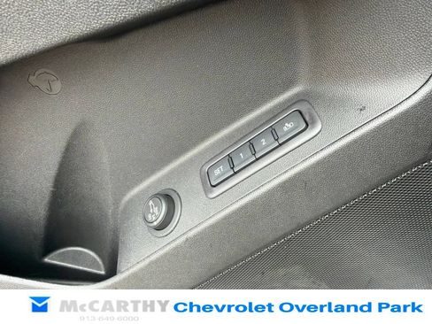 Used 2020 Chevrolet Equinox Premier FWD image 18