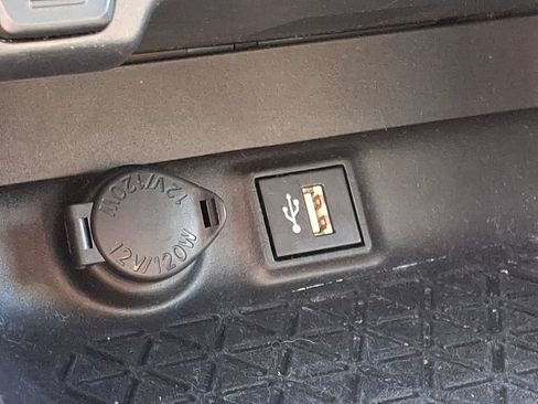 Certified 2024 Toyota RAV4 XLE AWD/4WD image 29