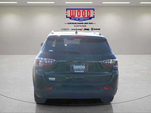 New 2026 Jeep Compass Latitude image 5