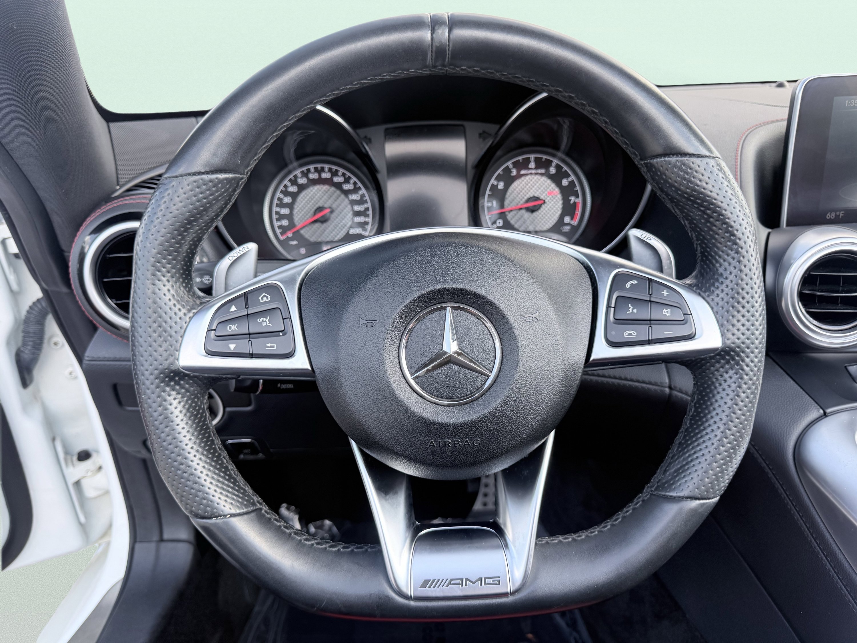 Used 2018 Mercedes-Benz AMG GT Roadster image 54