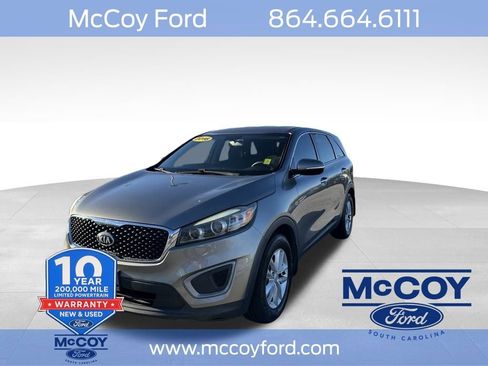 Used 2016 Kia Sorento L image 1