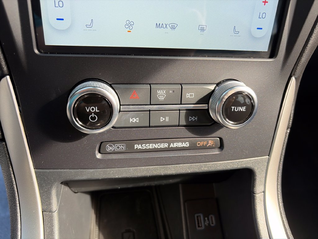 Used 2024 Ford Edge SEL w/ Convenience Package AWD/4WD image 23