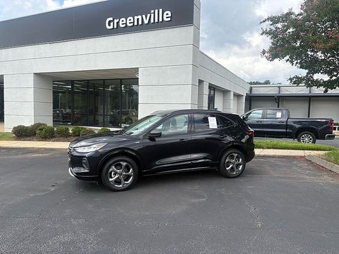 Used 2024 Ford Escape ST-Line AWD/4WD image 1
