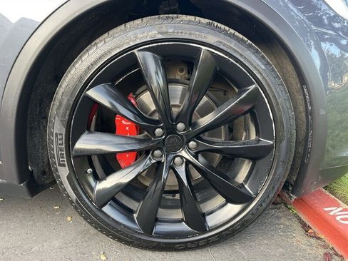 Used 2016 Tesla Model X Performance image 15