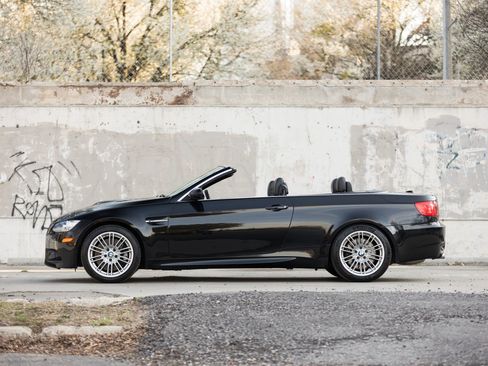 Used 2013 BMW M3 Convertible image 10