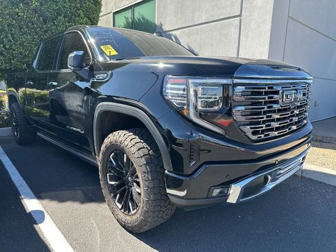 Used 2024 GMC Sierra 1500 Denali Ultimate image 3