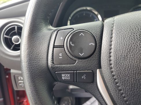 Used 2019 Toyota Corolla SE image 21