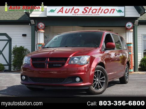 Used 2019 Dodge Grand Caravan GT FWD image 1
