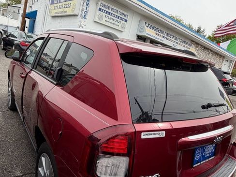 Used 2016 Jeep Compass High Altitude AWD/4WD image 6