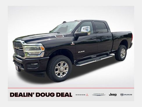 Used 2024 RAM 2500 Laramie AWD/4WD image 1
