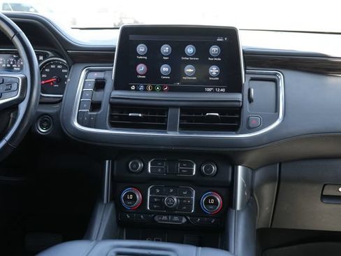 Used 2021 Chevrolet Suburban Z71 w/ Z71 Off-Road Package AWD/4WD image 24