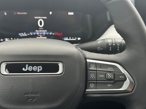 Certified 2025 Jeep Compass Limited w/ Elite Group AWD/4WD image 26