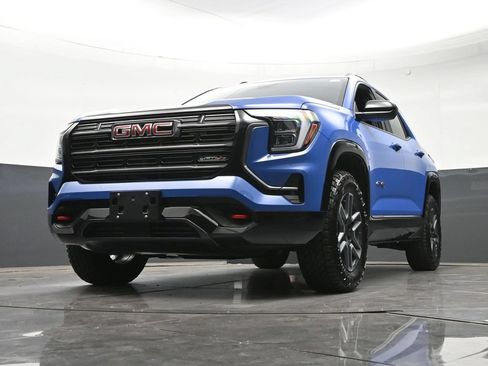 Used 2026 GMC Terrain AT4 AWD/4WD image 31