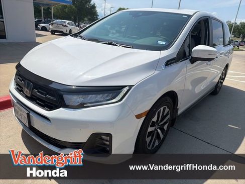 Used 2025 Honda Odyssey EX-L image 1