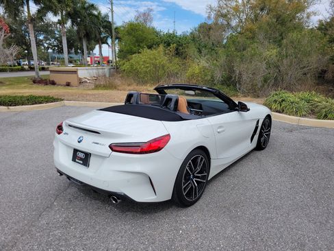Used 2023 BMW Z4 sDrive30i w/ Driving Assistance Package image 4