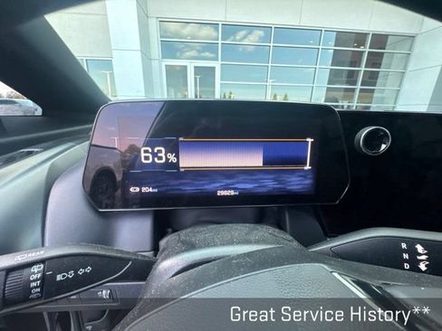 Used 2024 Chevrolet Equinox EV RS FWD image 13