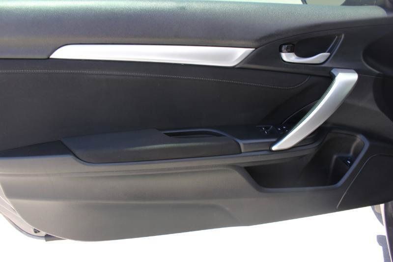 Used 2020 Honda Civic EX image 10