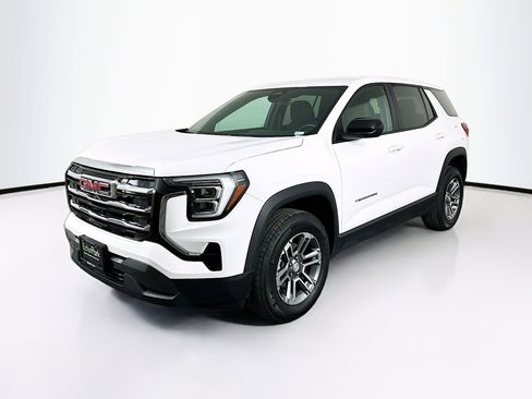 Used 2025 GMC Terrain Elevation image 3