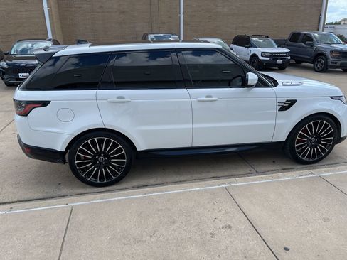 Used 2020 Land Rover Range Rover Sport HSE image 6