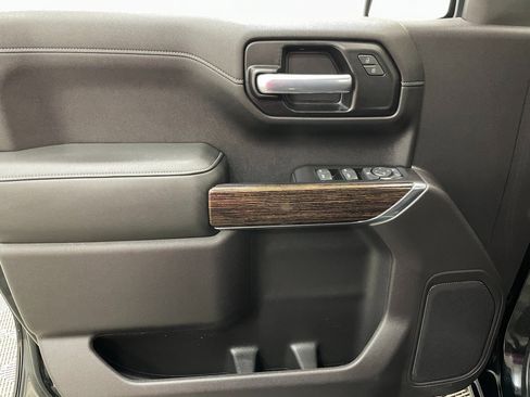 Certified 2020 GMC Sierra 1500 SLE w/ SLE Value Package image 25