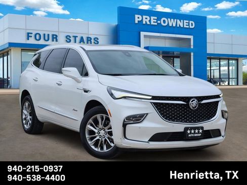 Used 2022 Buick Enclave Avenir w/ Avenir Technology Package FWD image 1