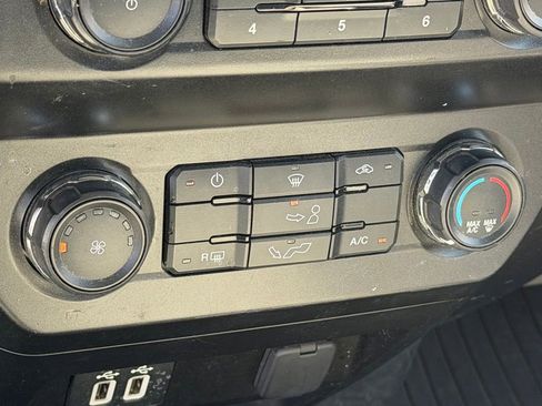 Used 2020 Ford F150 XLT w/ Equipment Group 301A Mid RWD image 18
