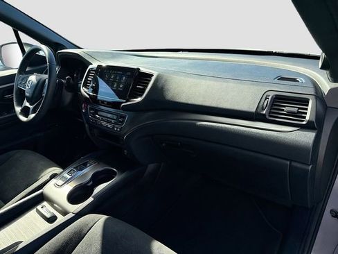 Used 2022 Honda Pilot Sport image 29