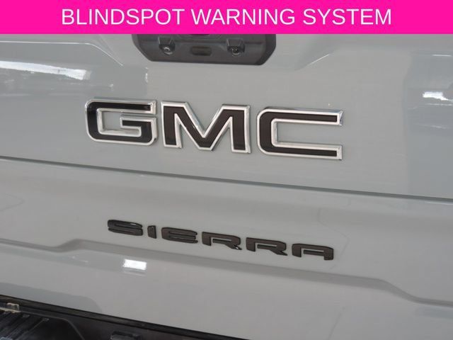 Used 2024 GMC Sierra 1500 AT4 w/ Technology Package AWD/4WD image 15