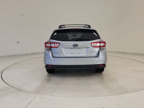Used 2019 Subaru Impreza 2.0i Premium image 8