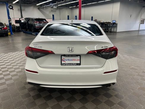 Used 2022 Honda Civic Sport image 6