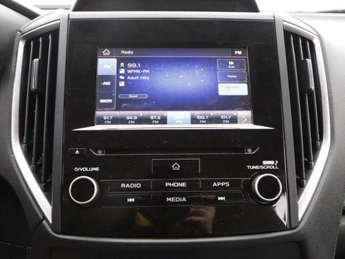 Used 2023 Subaru Forester Base image 22