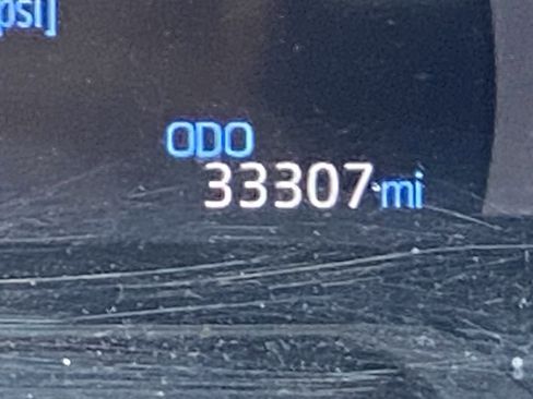 Used 2024 Toyota RAV4 LE image 12