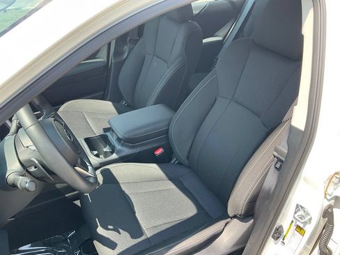 Used 2025 Subaru Legacy Premium AWD/4WD image 10