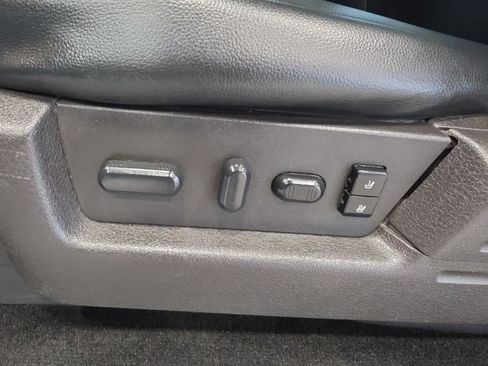 Used 2014 Ford F150 FX4 w/ Equipment Group 402A Luxury AWD/4WD image 21