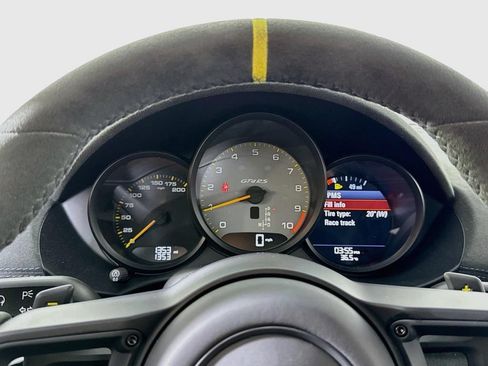 Used 2025 Porsche 718 Cayman GT4 RS RWD image 13