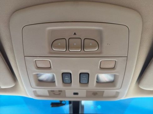 Used 2011 Cadillac CTS Luxury image 23