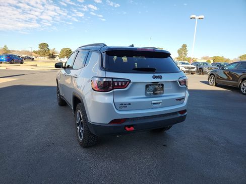 Used 2024 Jeep Compass Trailhawk image 5